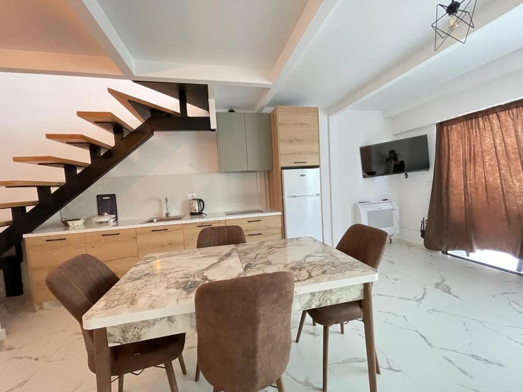 Sunrose Residences Sarandë Exterior foto