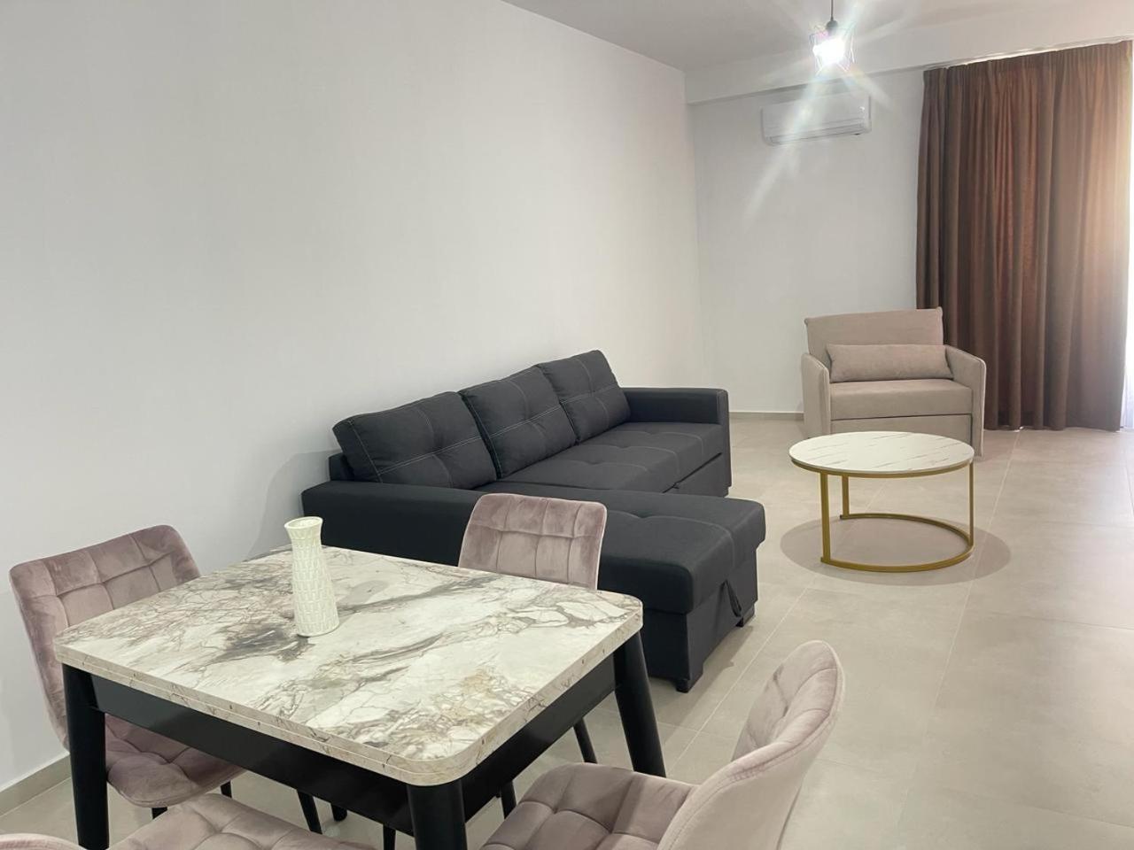 Sunrose Residences Sarandë Exterior foto
